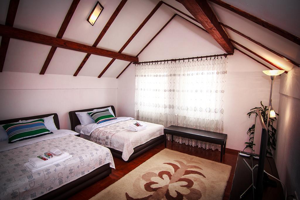 Apartment Red House Visoko Extérieur photo